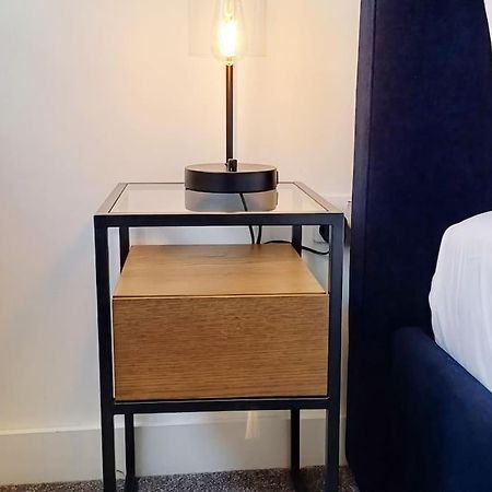 Stylish Modern 1Bed Apartment In Bedford Exterior photo